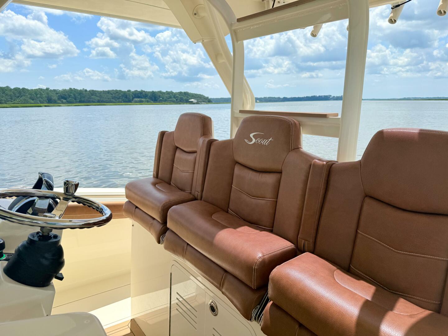 2020 Scout 380 LXF - Image 25