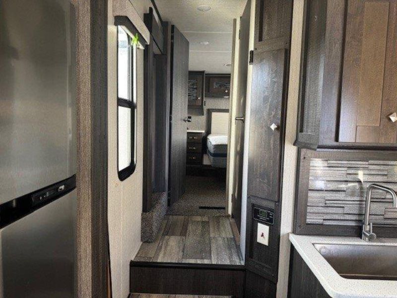 2020 Heartland Road Warrior RW 392 - Image 15