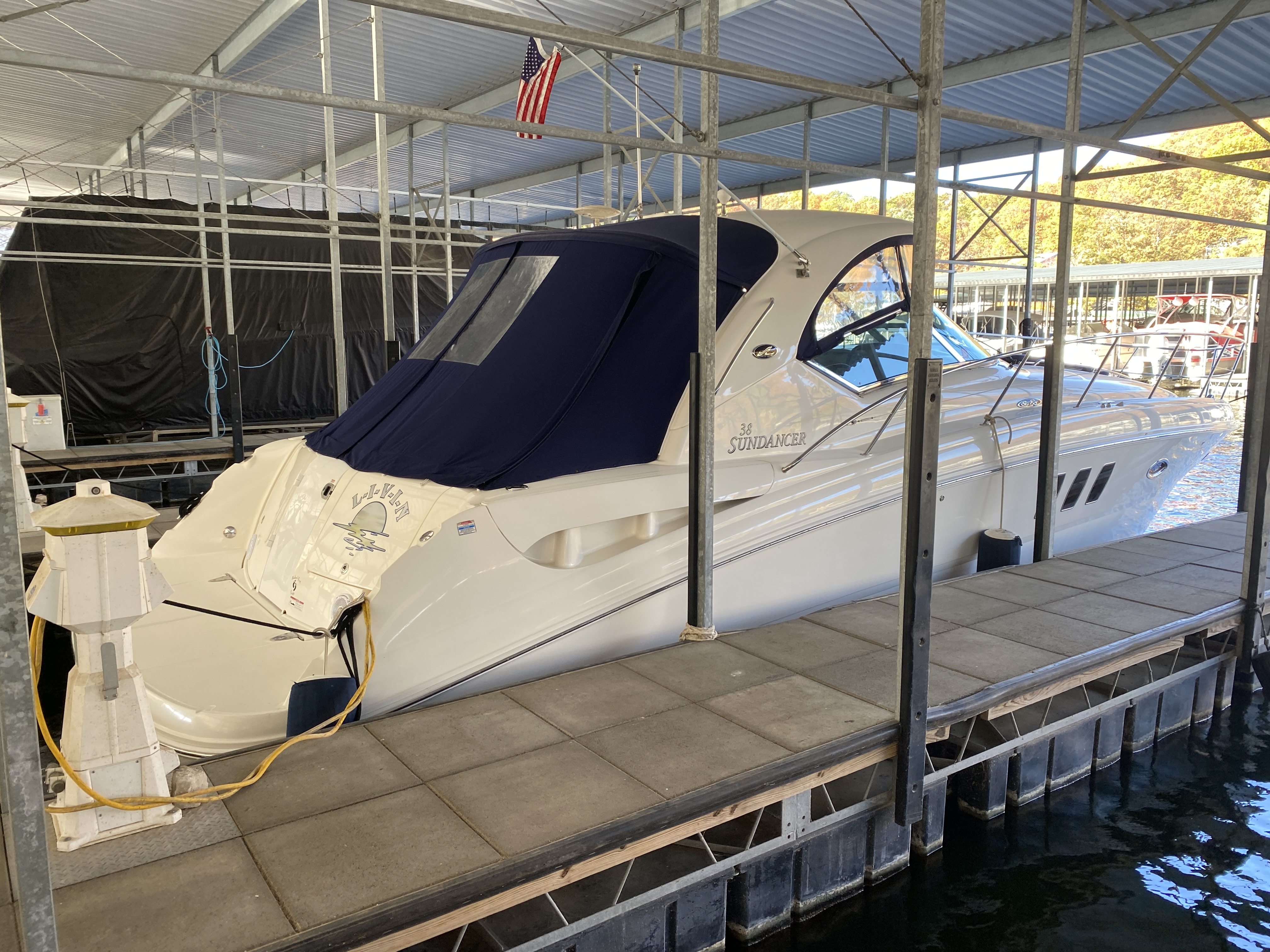 2006 Sea Ray 38 Sundancer - Image 55