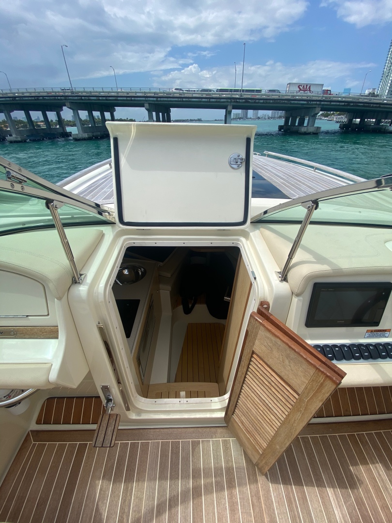2018 Chris-Craft Corsair 34 - Image 30