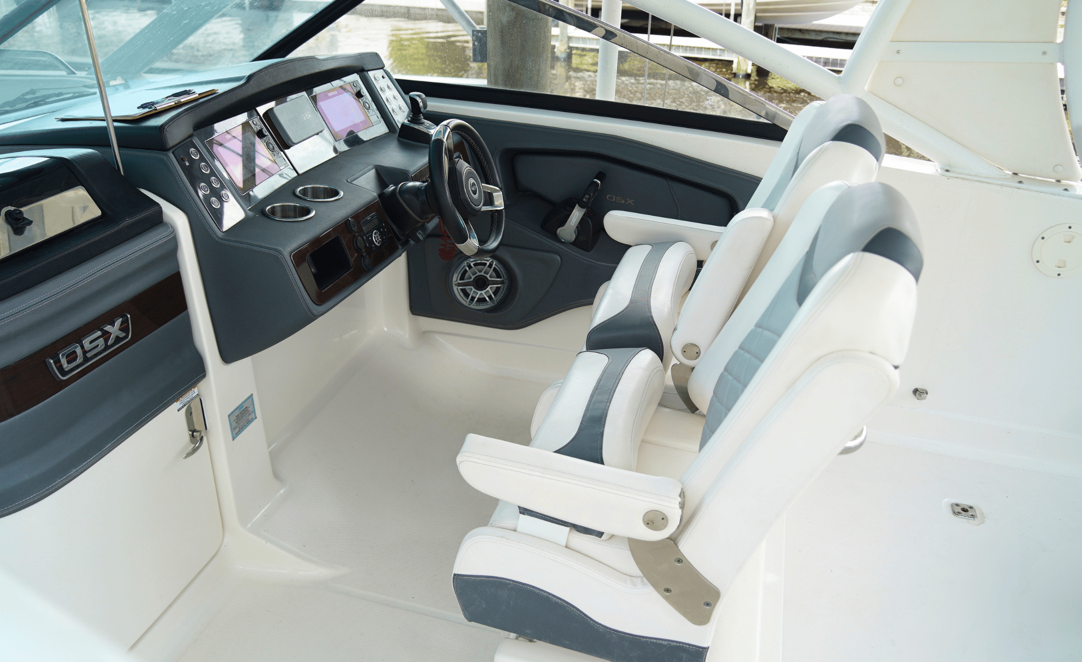 2021 CHAPARRAL 280 OSX - Image 20