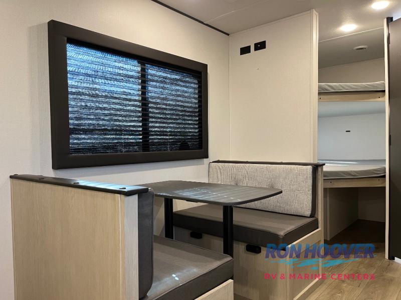 2026 COACHMEN 5260BH - Image 4