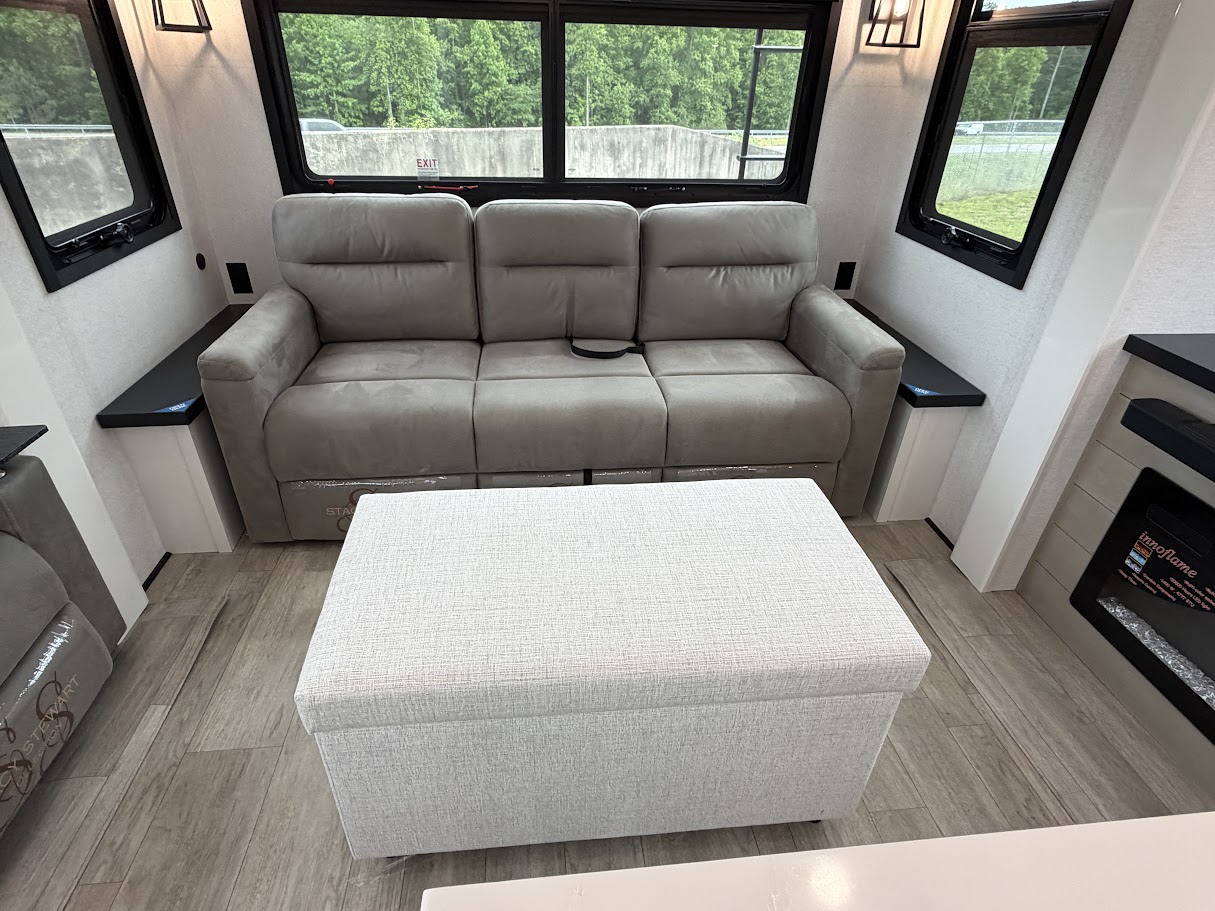 2026 JAYCO PINNACLE 36FBTS - Image 25