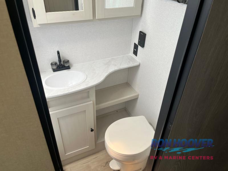 2026 COACHMEN 29BH - Image 25