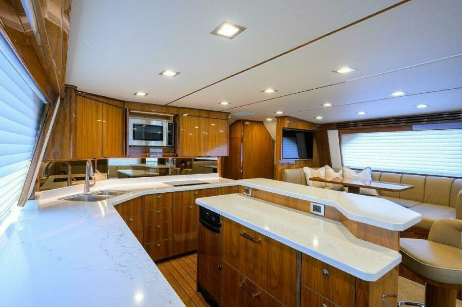 2020 VIKING VIKING 61 Convertible Base - Image 42