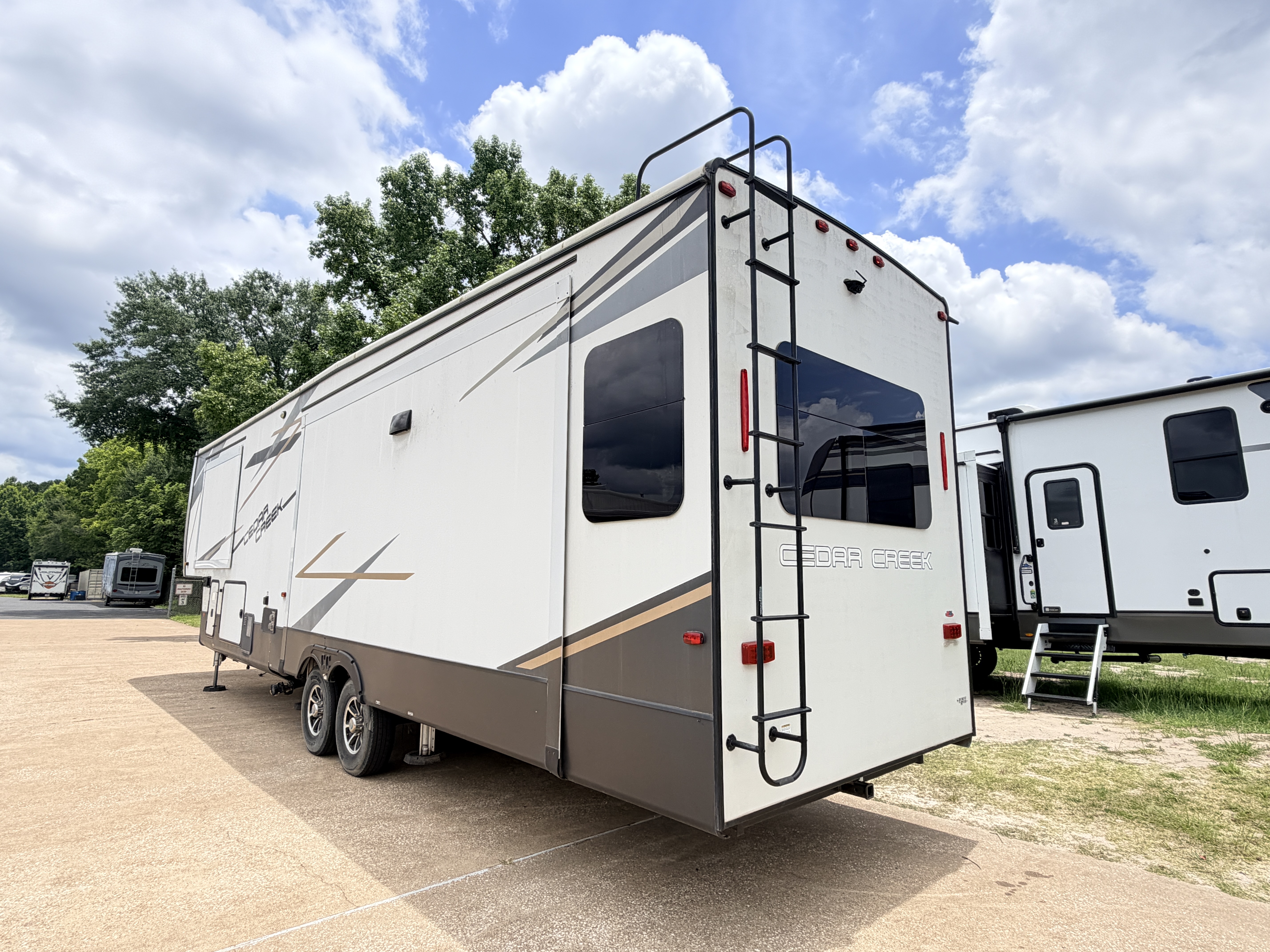 2021 Forest River Cedar Creek 360RL - Image 5