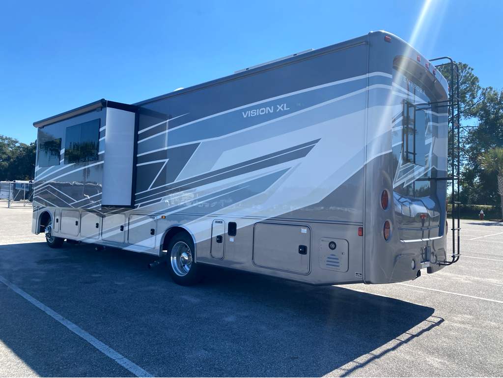 2026 ENTEGRA COACH VISION XL 34G - Image 5
