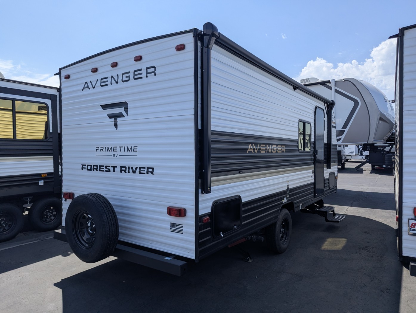 2027 Forest River Avenger LT 18DBS - Image 6