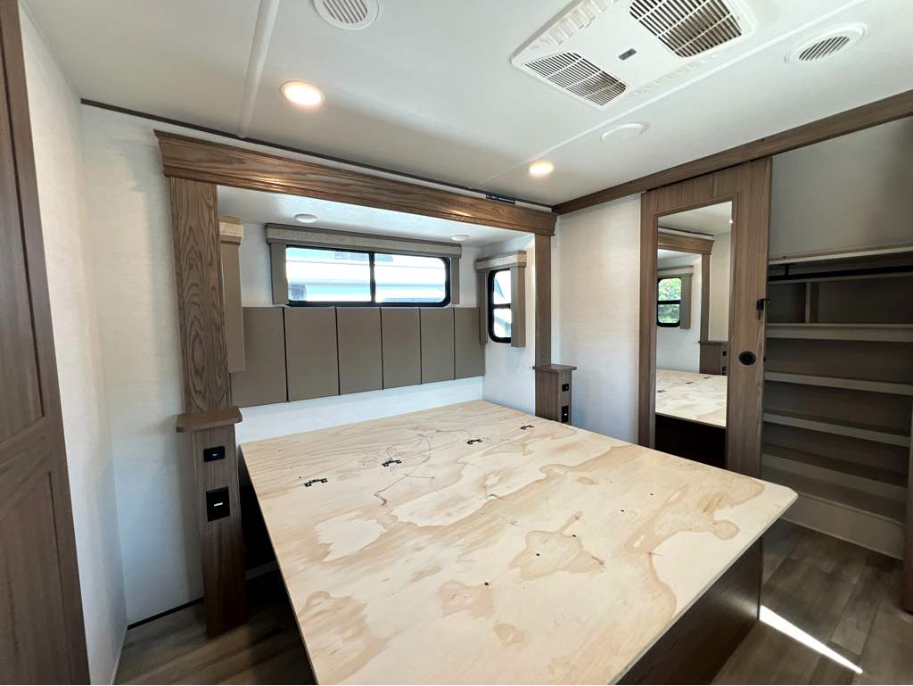 2024 Alliance RV PARADIGM 375RD - Image 22