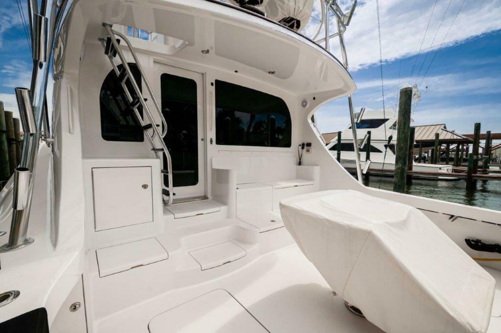2016 Hatteras GT60 - Image 58