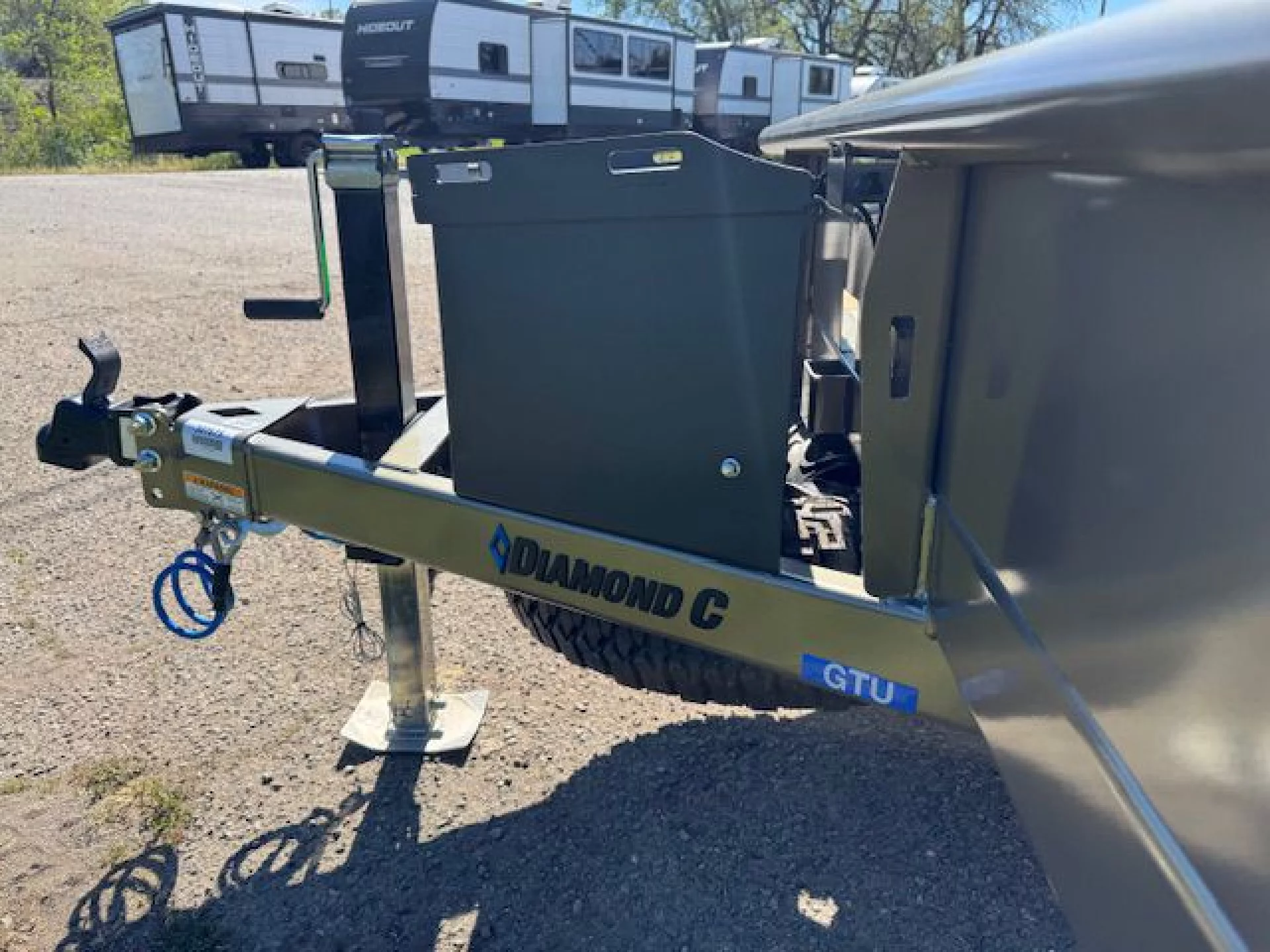 2026 DIAMOND C TRAILERS DIAMOND C GTU235-VENTURE L16X83 7K - Image 10