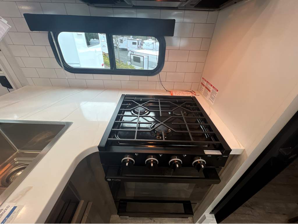 2026 Jayco Eagle HT 26REC - Image 12