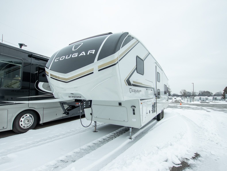 2026 Keystone Cougar Half-Ton 29MBD - Image 4