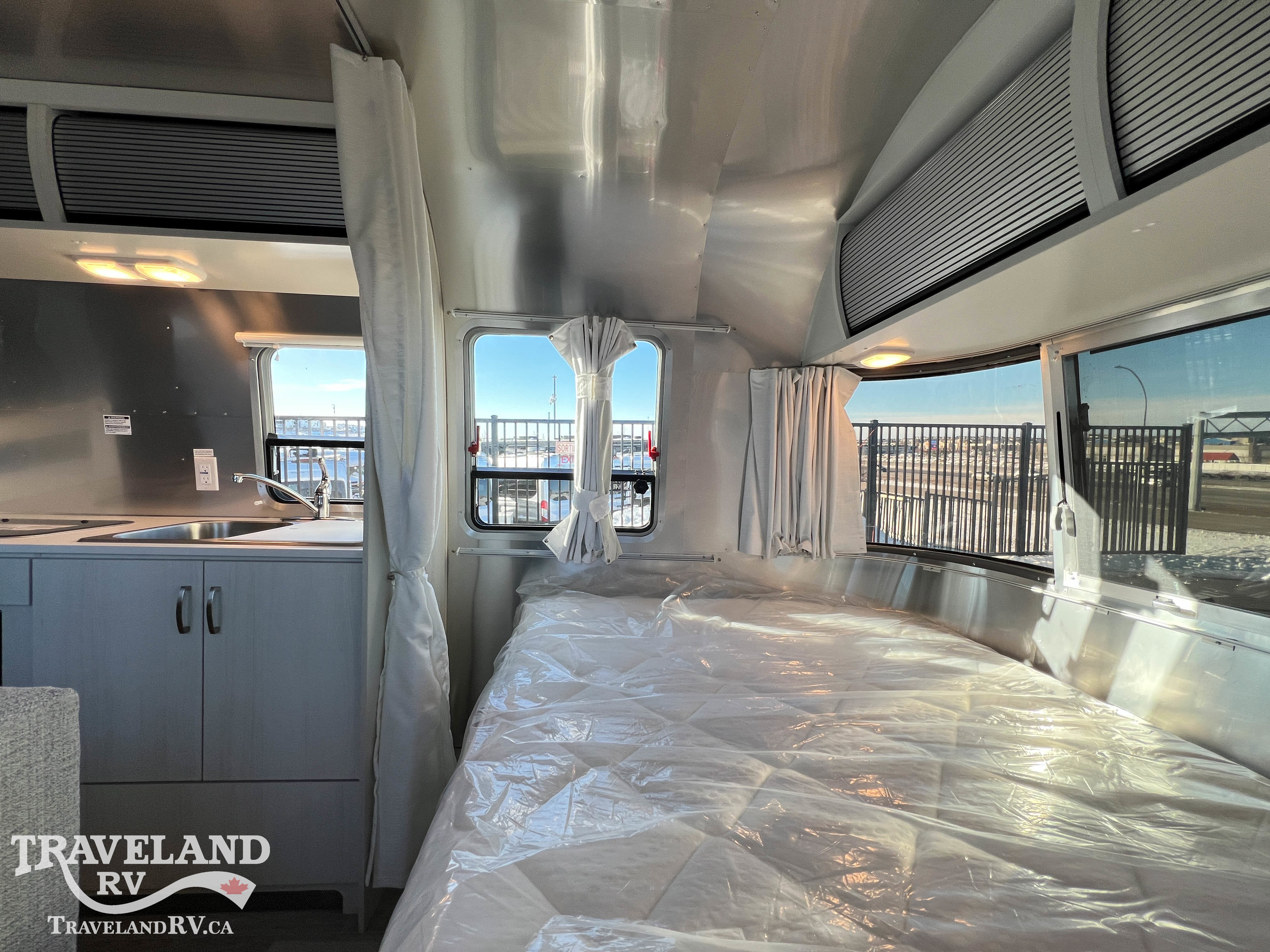 2026 Airstream Bambi 22FB - Image 23