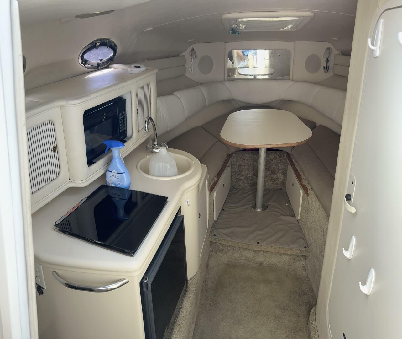 2001 Sea Ray 260 Sundancer - Image 12