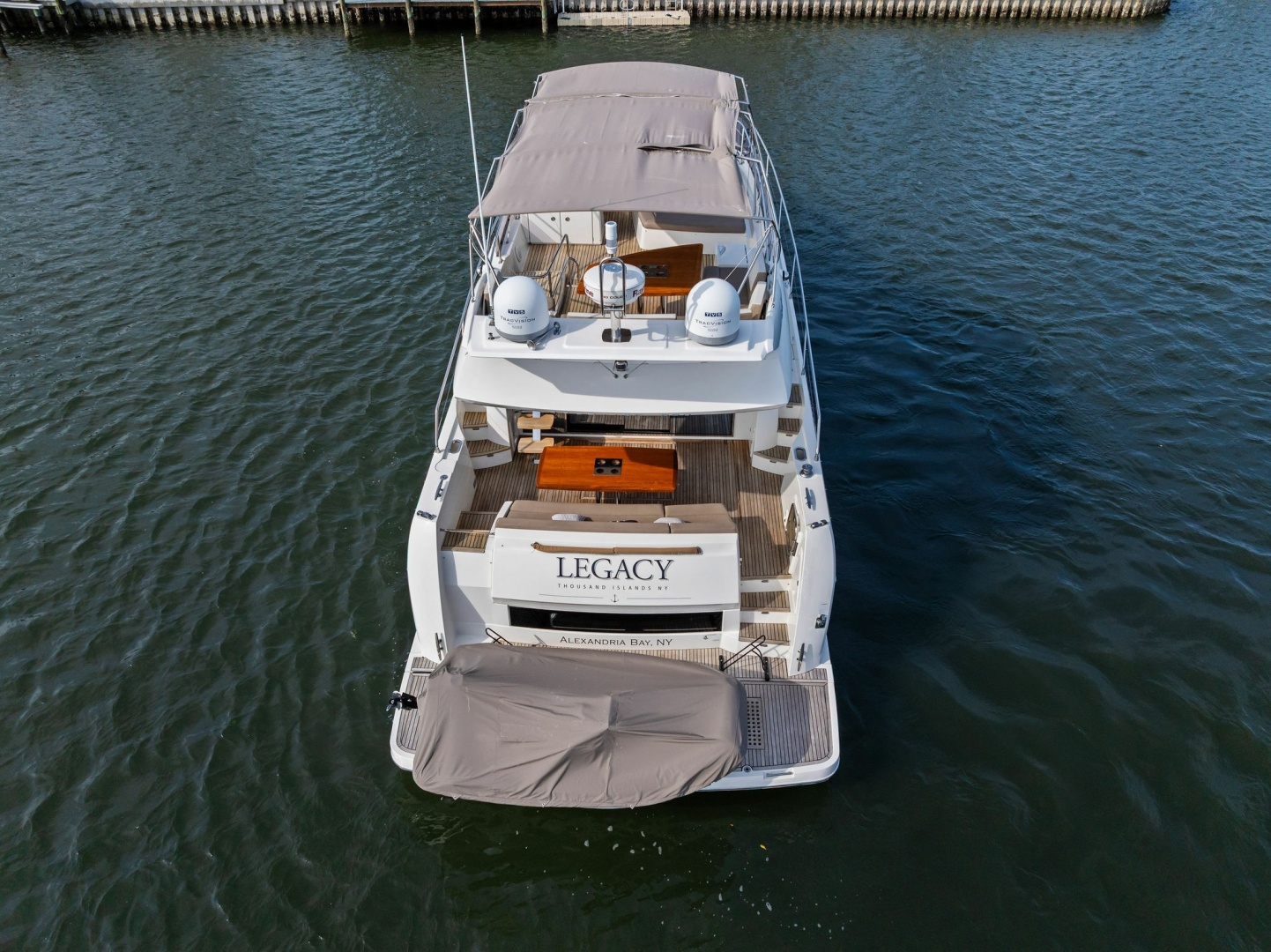 2015 Prestige 550 Base - Image 78