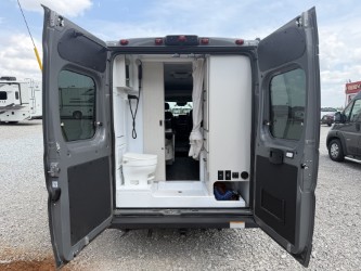 2023 THOR MOTOR COACH TWIST 2LB - Image 5