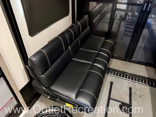 2021 Keystone Carbon 348 - Image 24