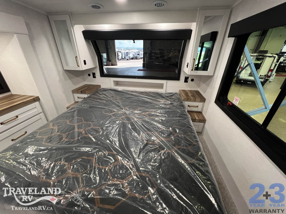 2027 Jayco Eagle 31RLT - Image 16