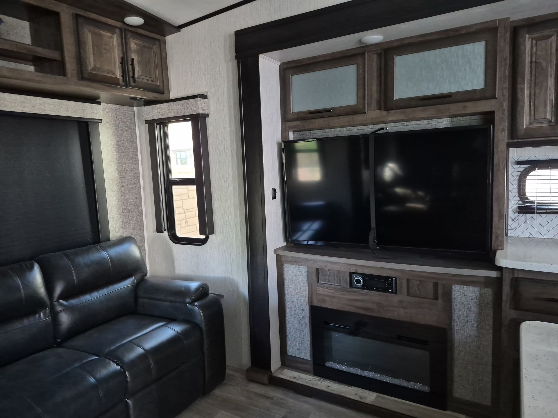 2020 Heartland ElkRidge ER 38 MB - Image 17