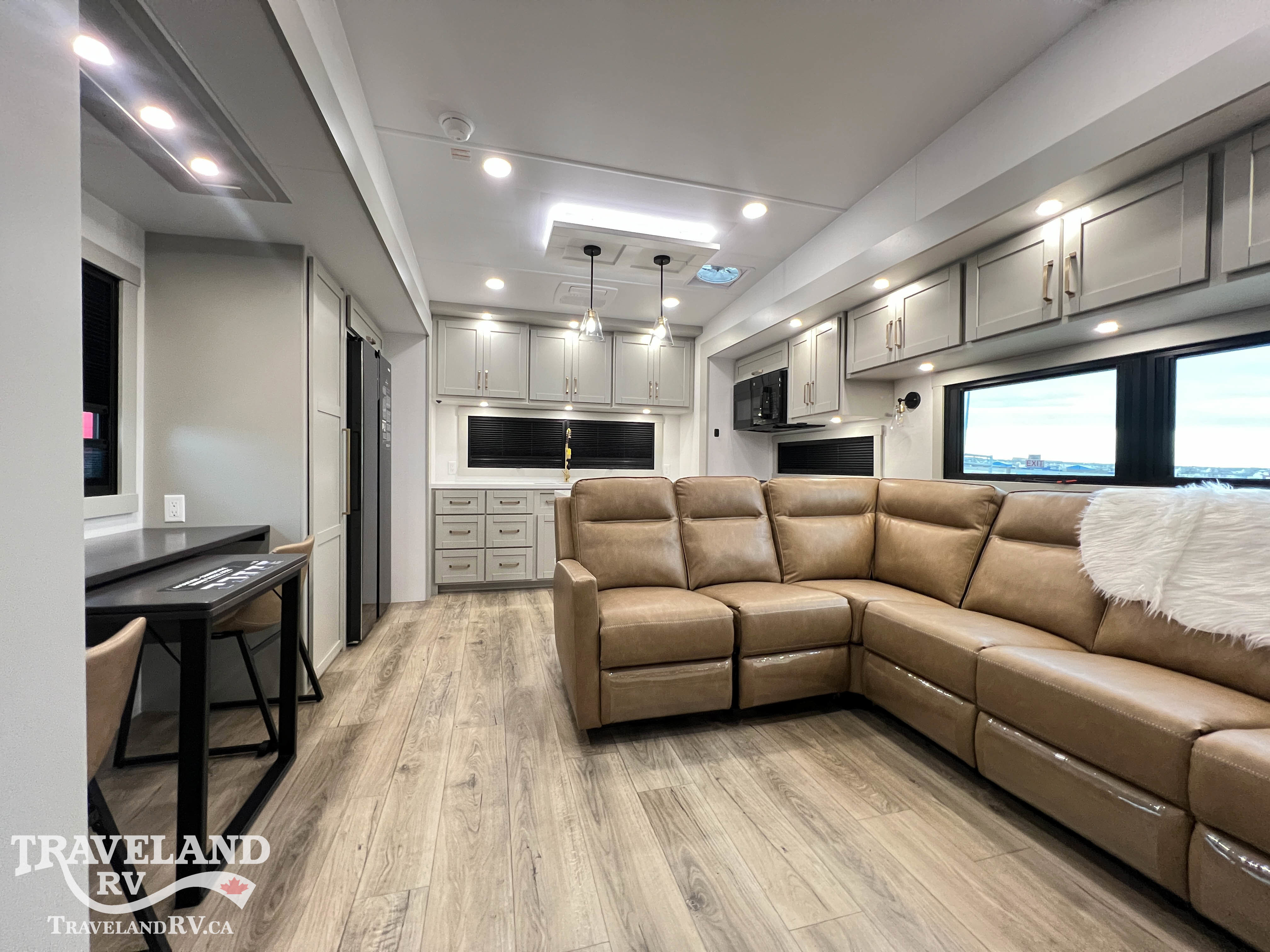 2026 Brinkley RV Model Z 3200 - Image 3