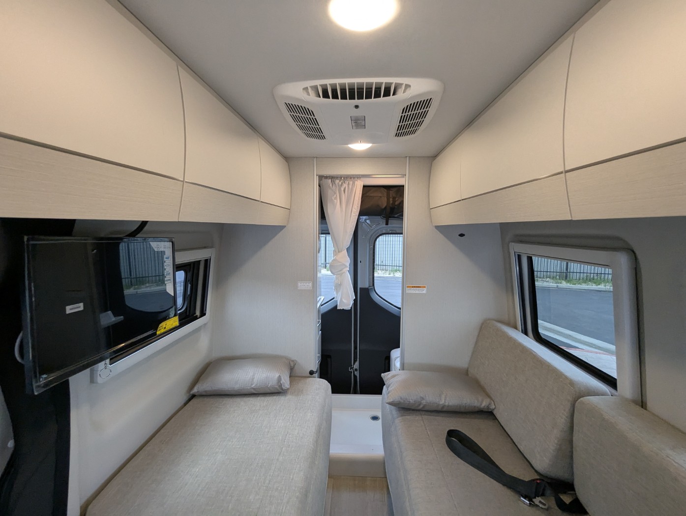 2026 Thor Motor Coach TRANQUILITY 19A - ATH Edition - Image 29