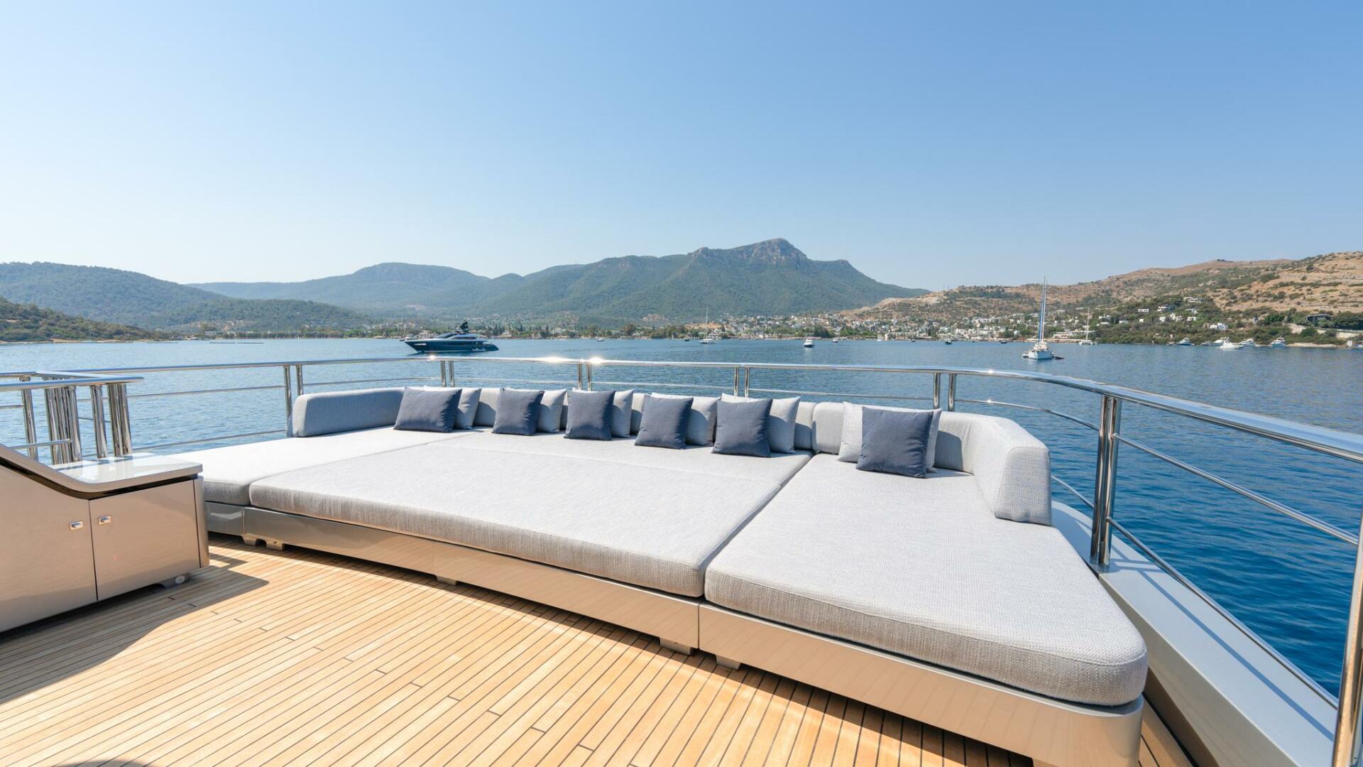 2016 Mondomarine 50 Meters - Image 25