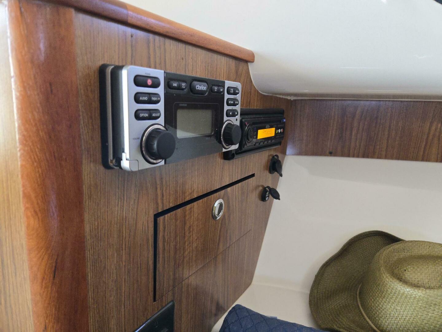 2013 Pursuit 345 Offshore - Image 35