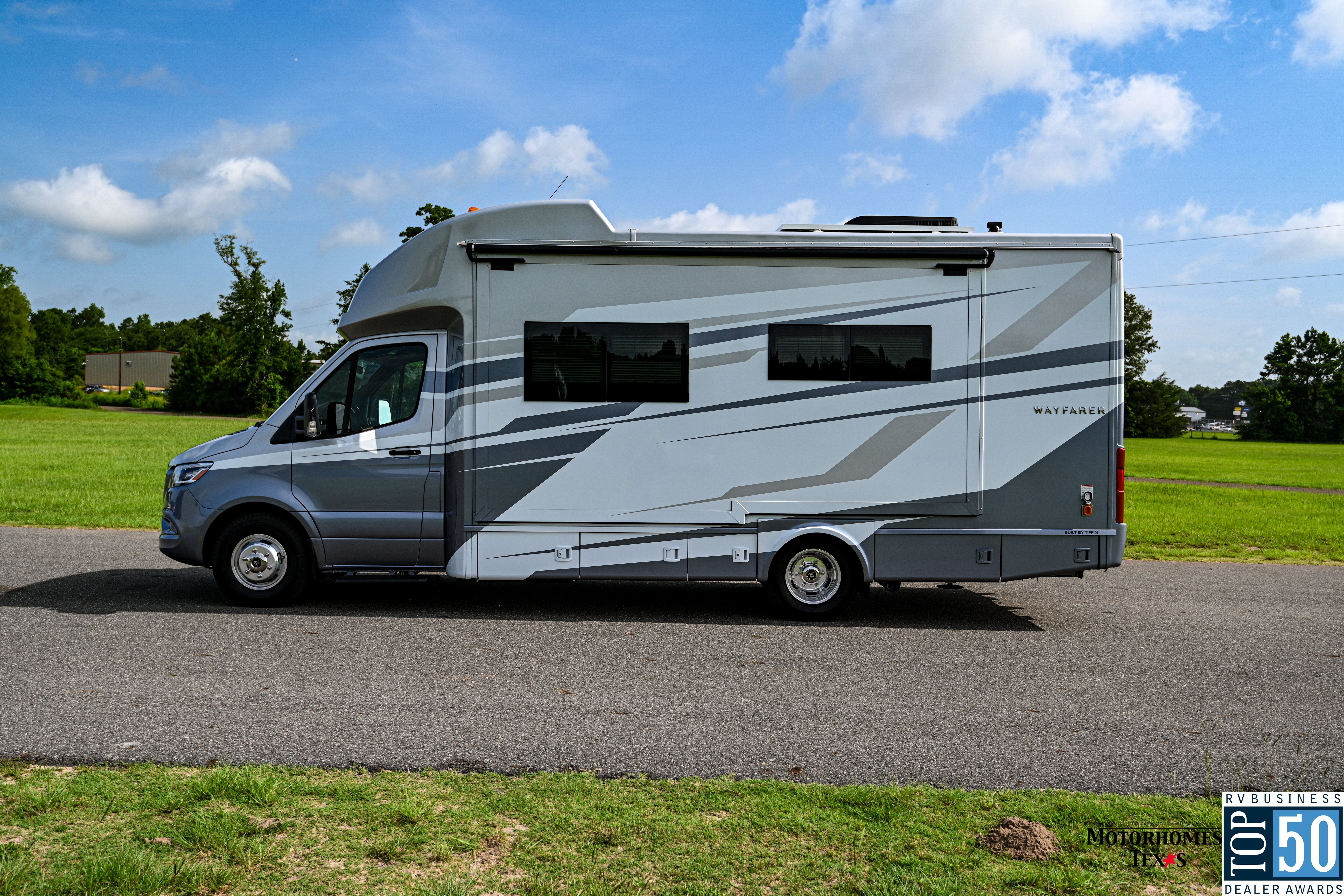 2026 Tiffin Wayfarer 25 XRW - exterior 23