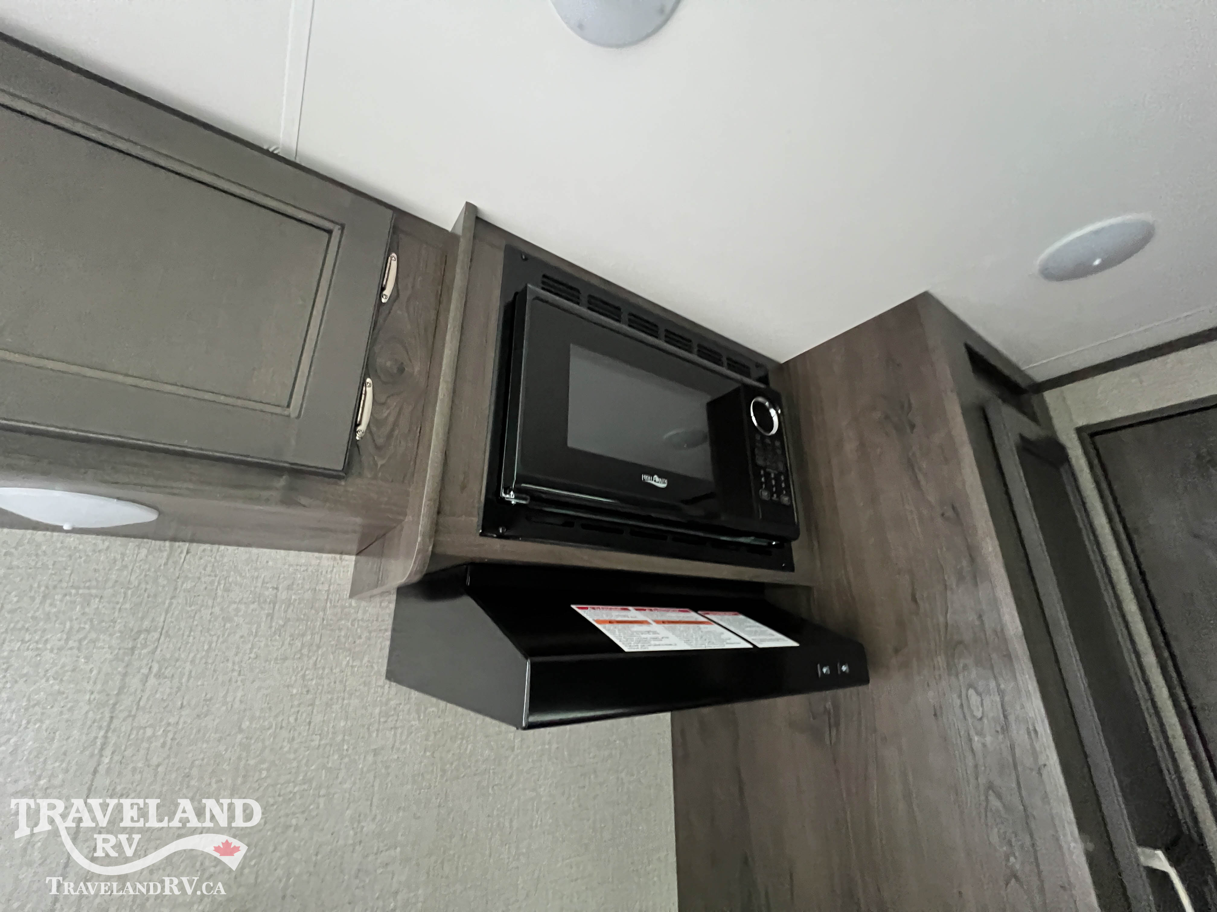 2021 JAYCO Jay Flight SLX 184BS - Image 13