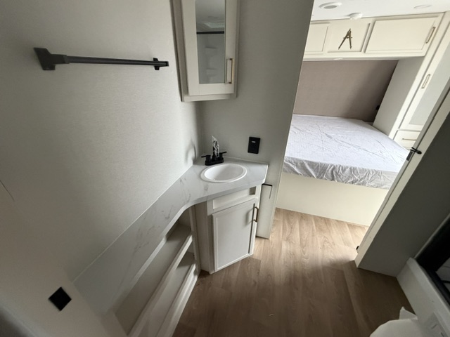 2027 Grand Design Transcend 265BHT - Image 16