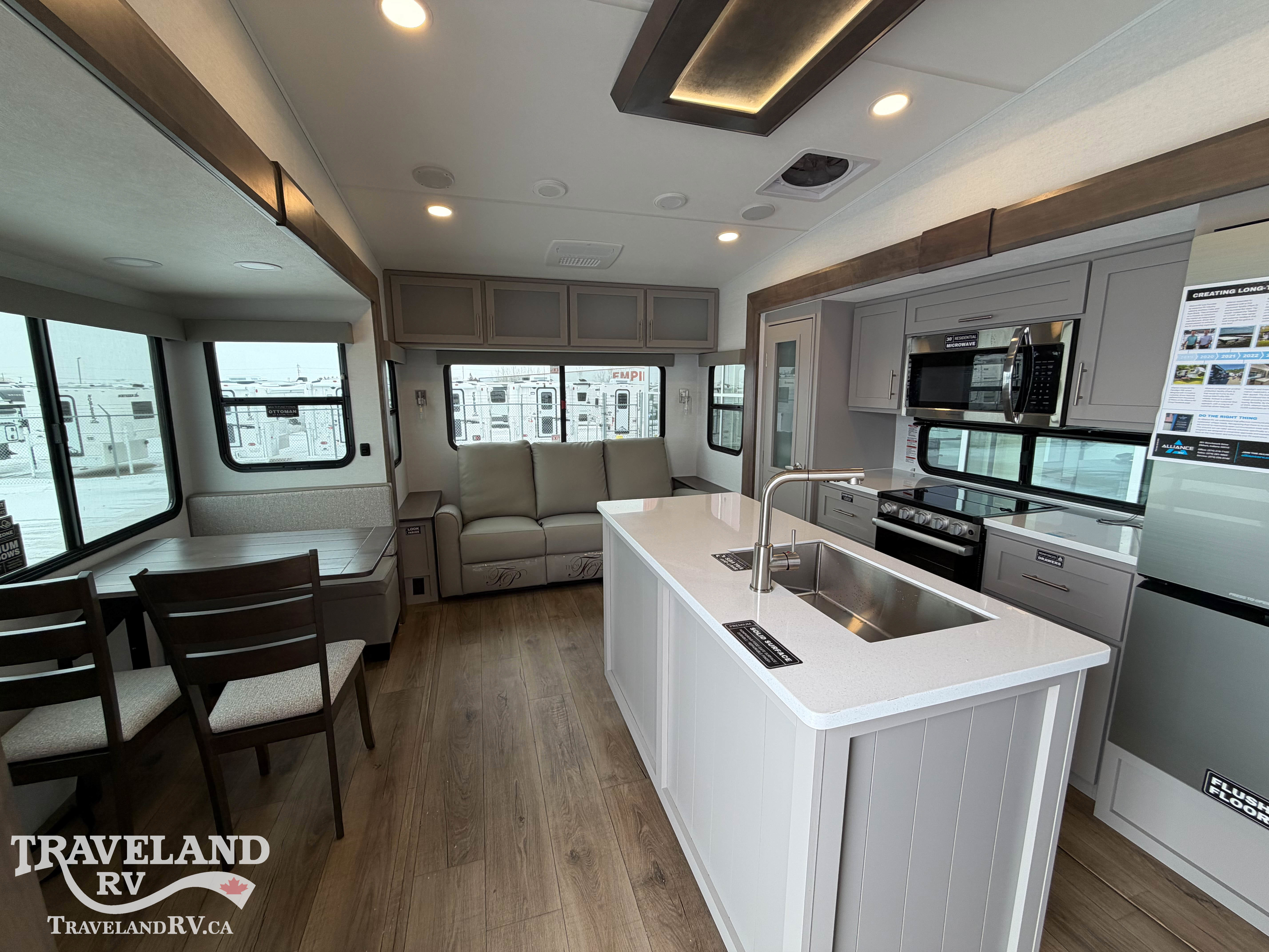 2026 Alliance RV AVENUE 25RL - Image 3