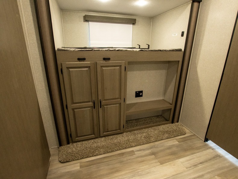 2022 Coachmen Chaparral 367BH - Image 17