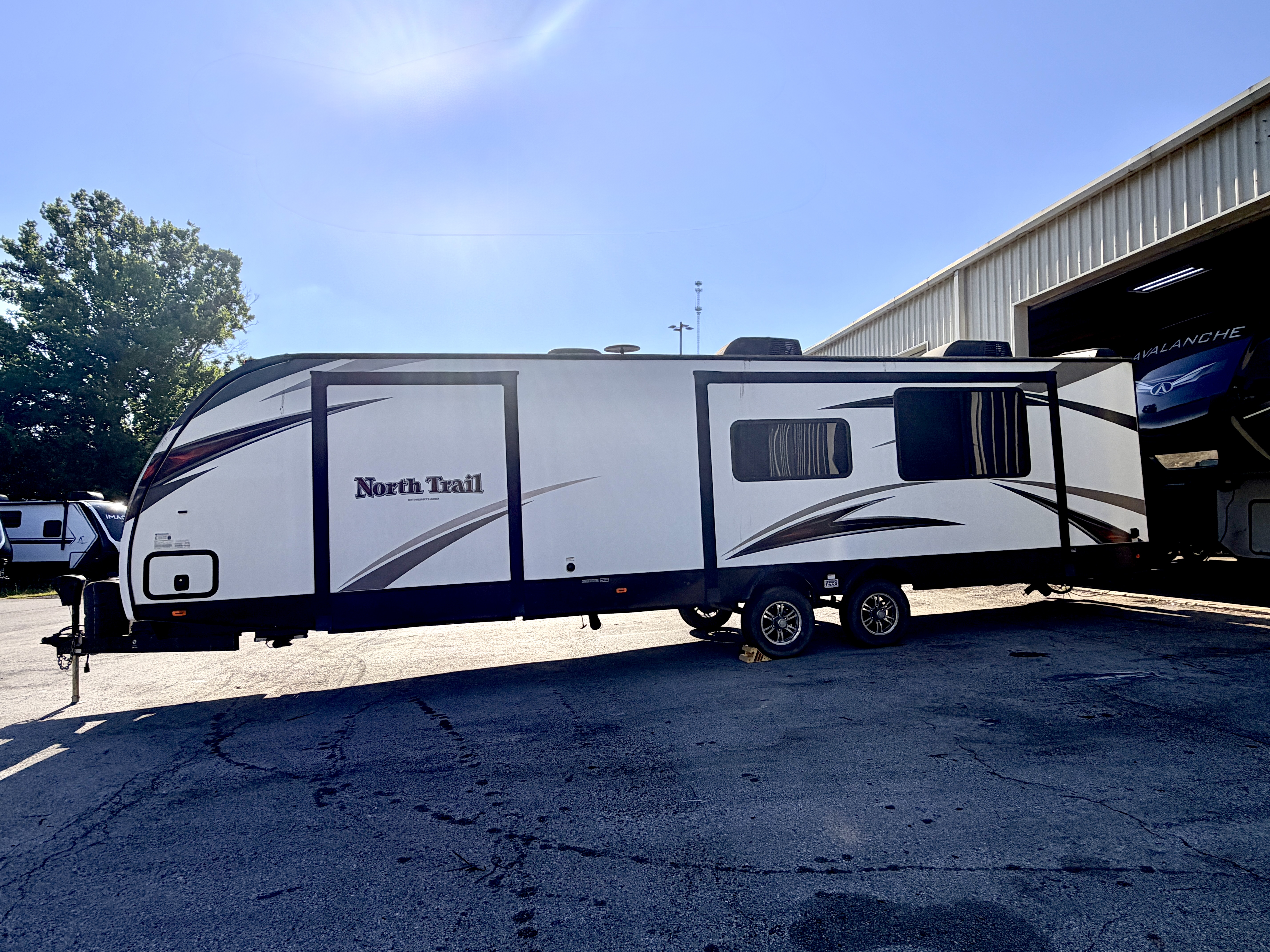 2018 Heartland North Trail NT KING 30RKDD - Image 4