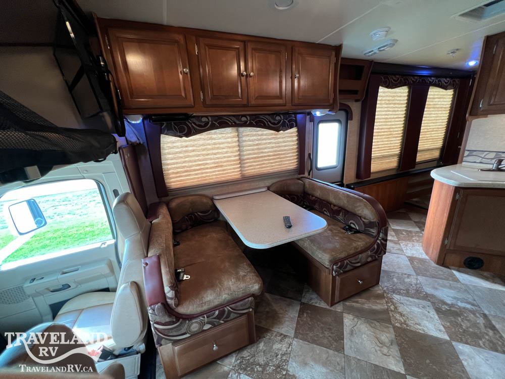 2015 Forest River LEPRECHAUN 317SA - Image 14