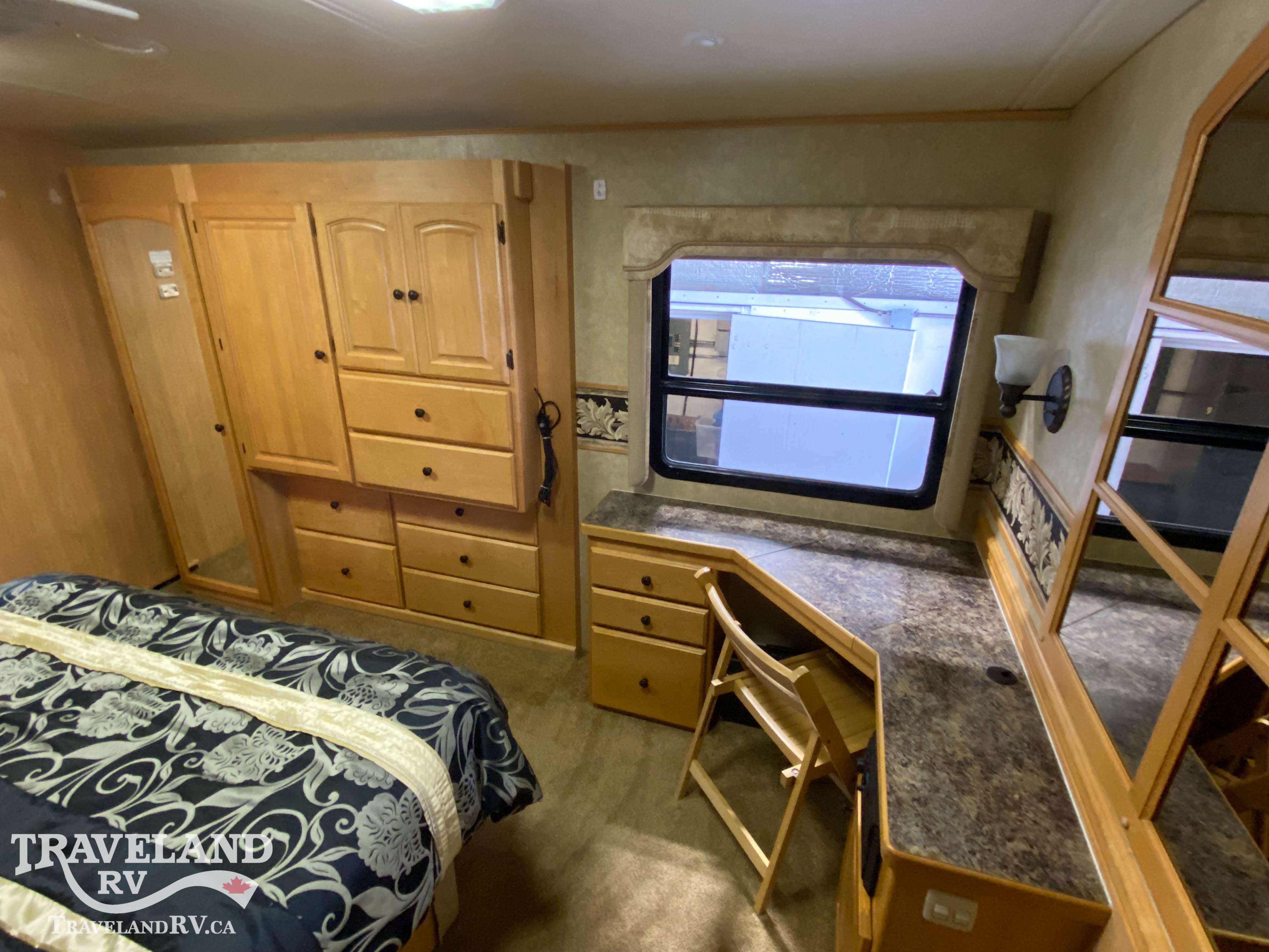 2006 TRIPLE E COMMANDER 3711 - Image 25