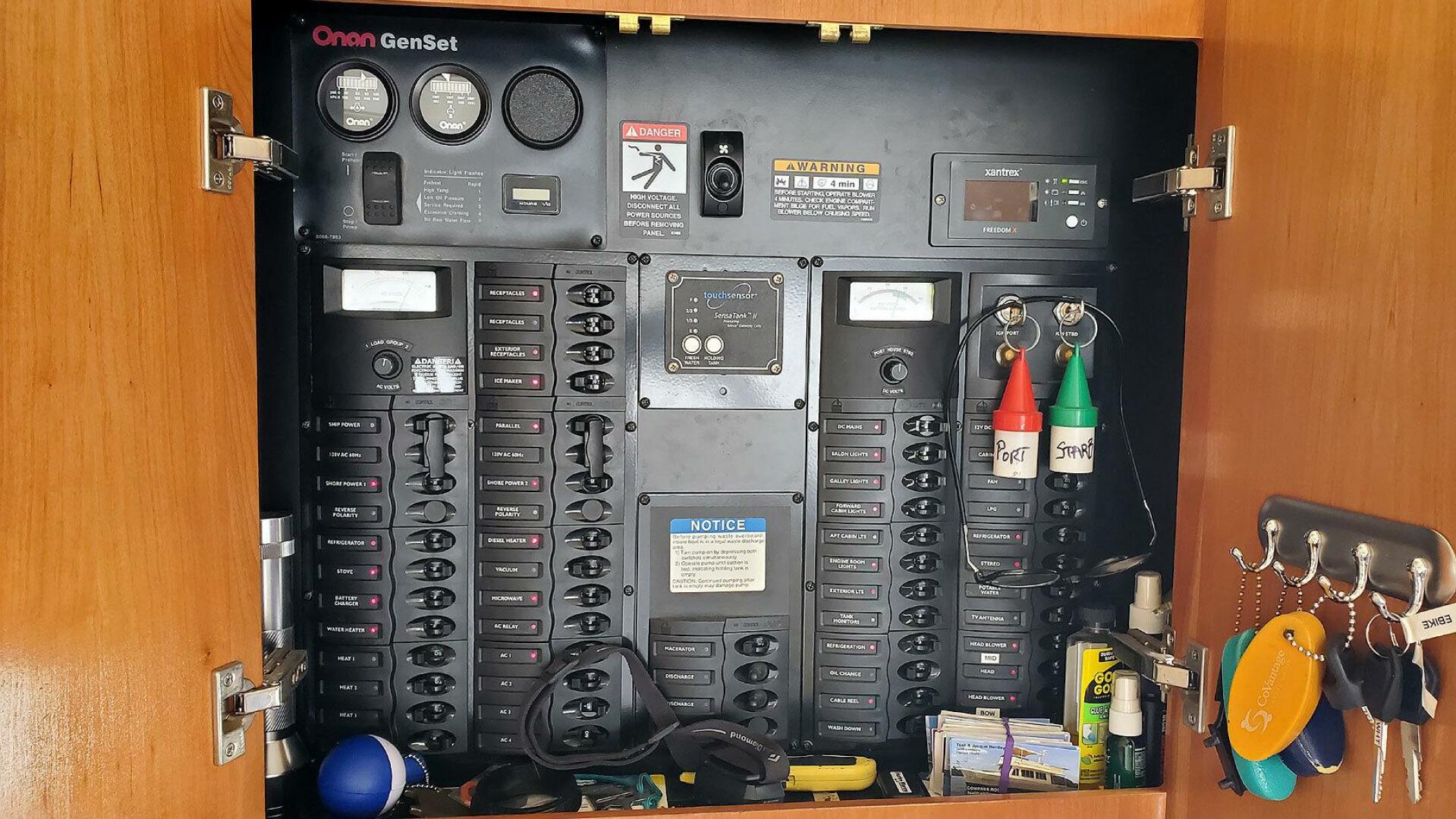 2004 Meridian 411 Sedan Bridge - Image 52