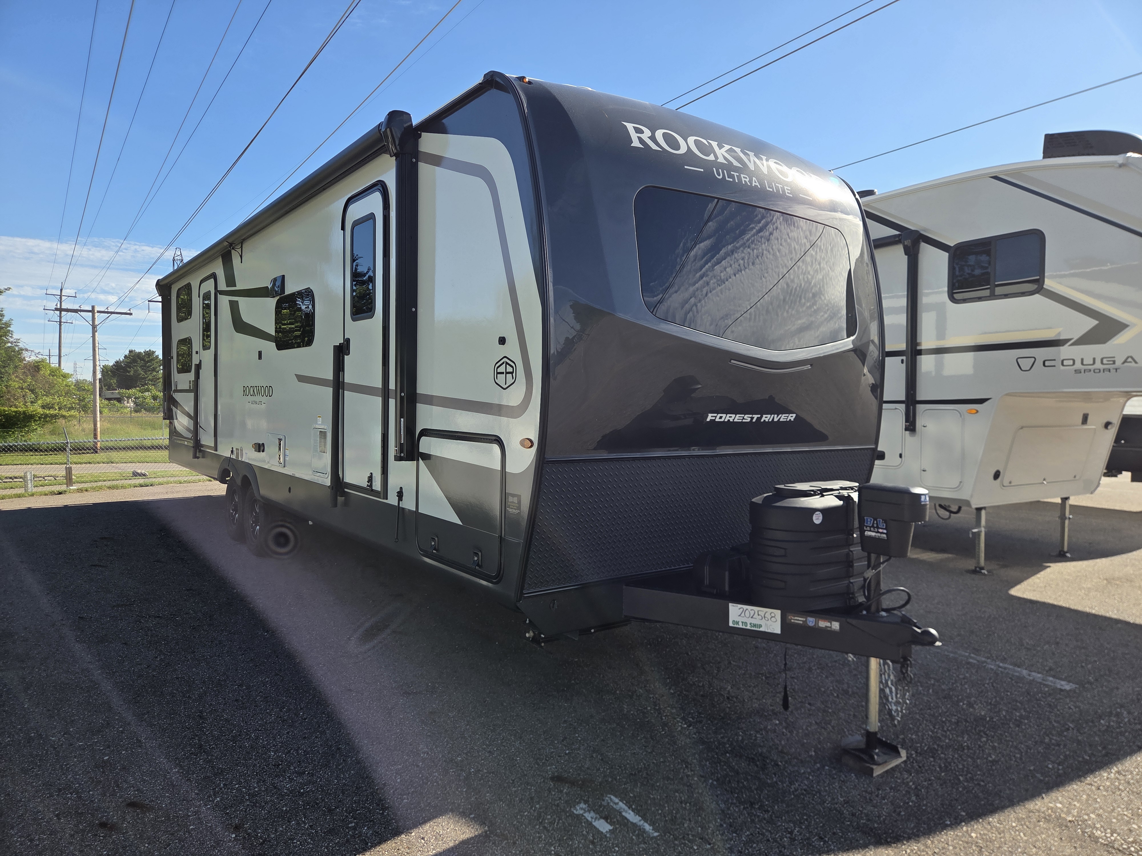 2027 Forest River Rockwood Ultra Lite 2706BH - Image 1