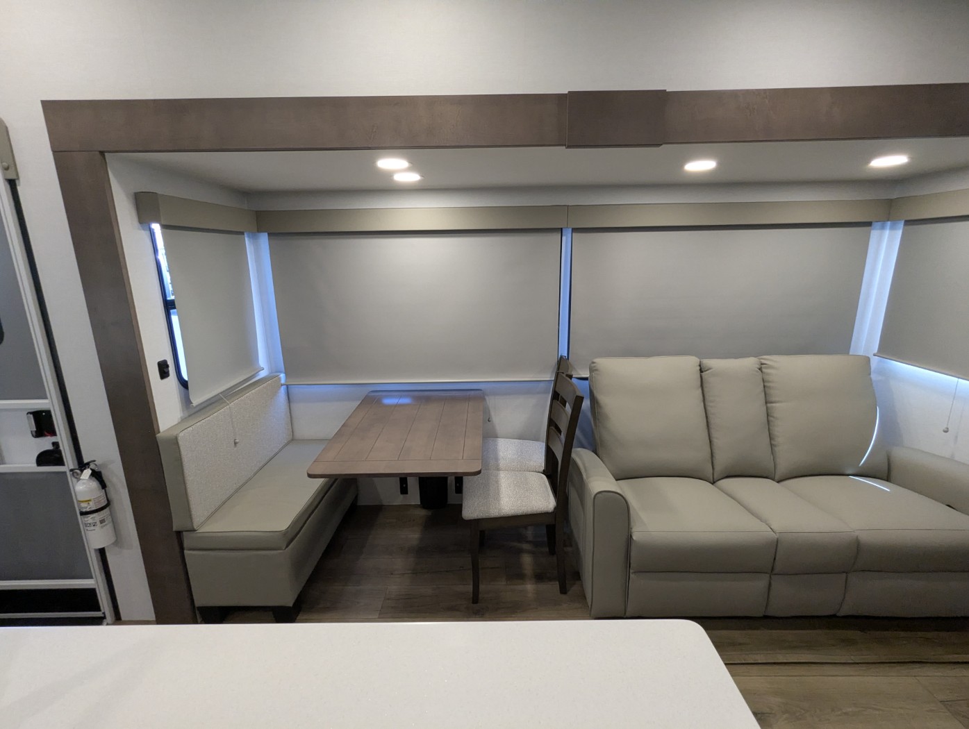 2026 Alliance RV Avenue 29RL - Image 18