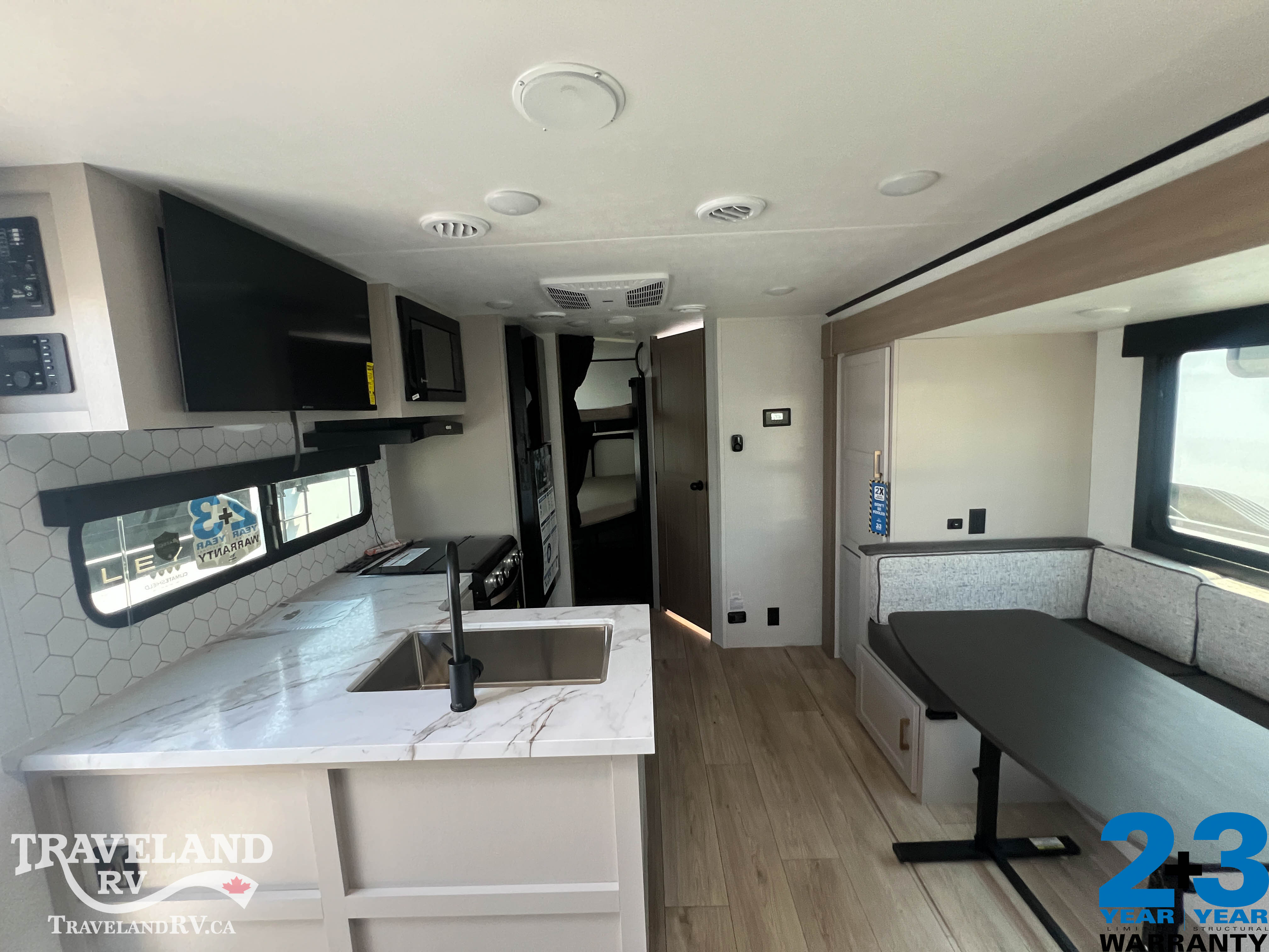 2027 Jayco Jay Feather 21MBH - Image 11