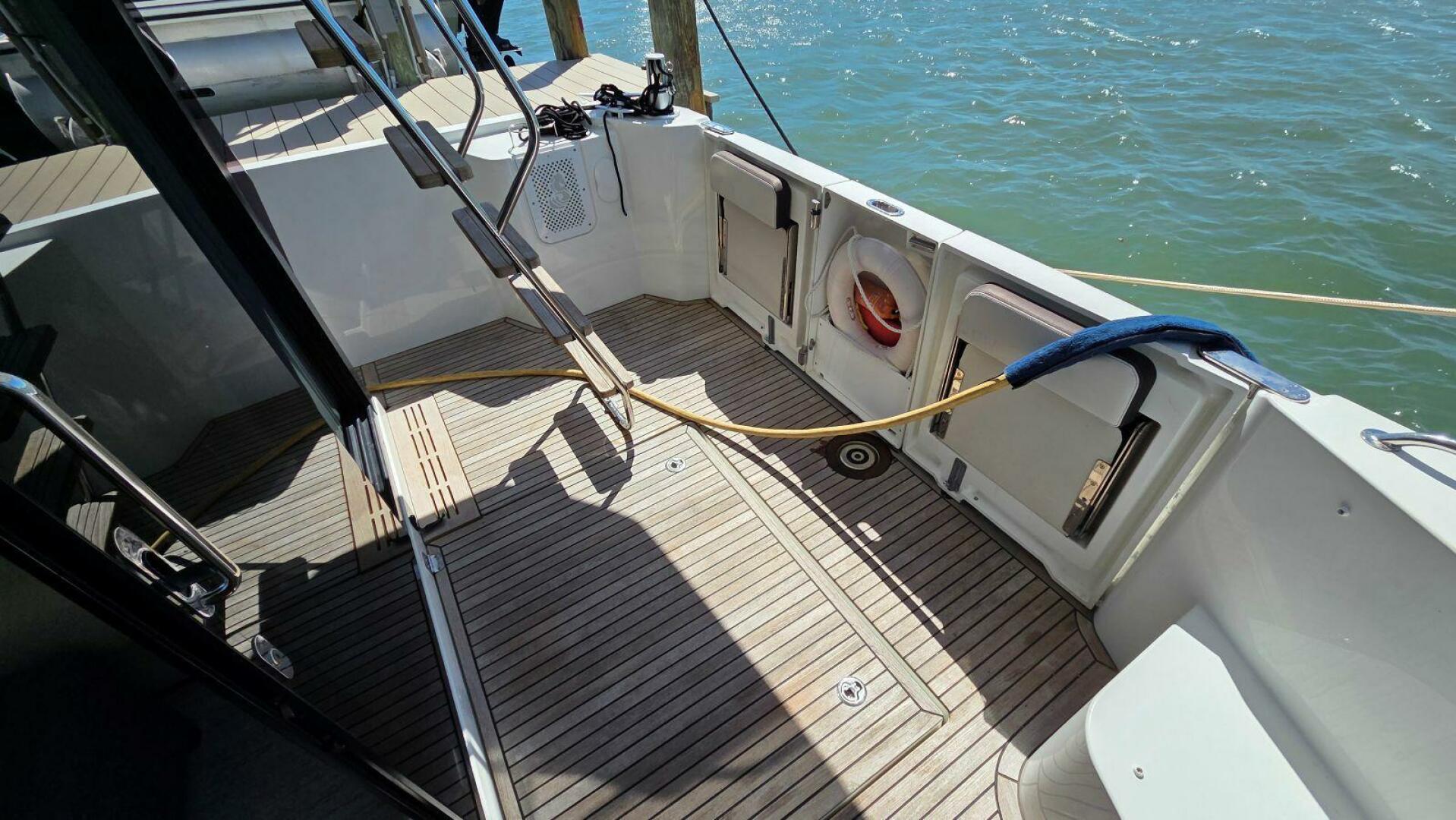 2019 Beneteau Swift Trawler 35 - Image 6
