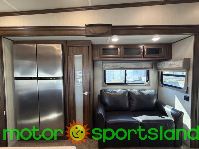 2019 Forest River Palomino 297RKW - Image 12