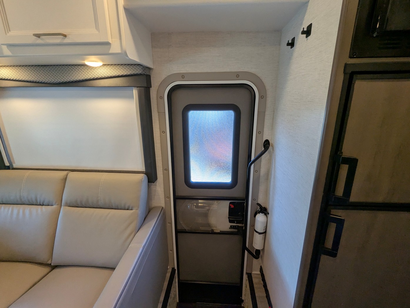 2024 Thor Motor Coach Four Winds Sprinter 24LW - Image 15