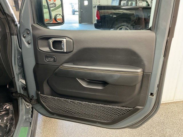 2026 Jeep Wrangler Sahara 4 Door 4x4 - Image 25