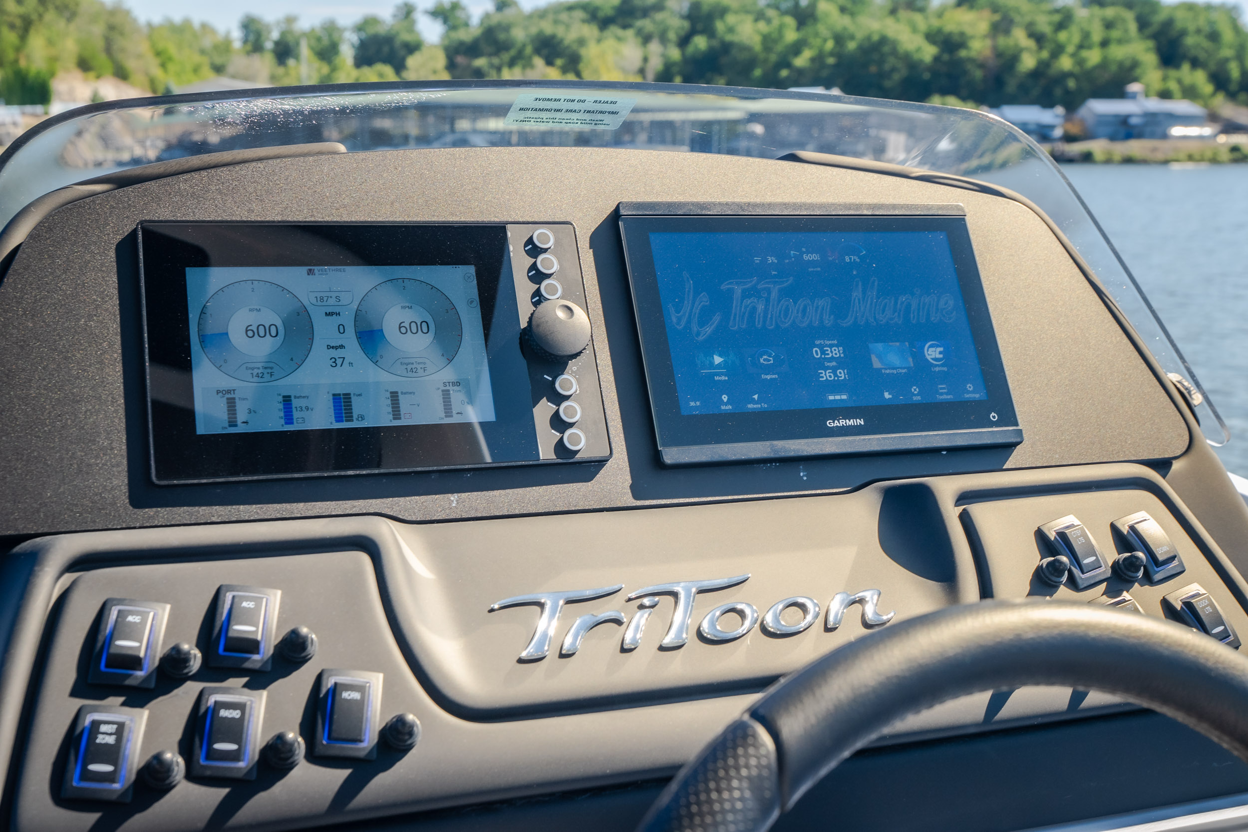 2026 JC Tritoon Sporttoon 26TT - Image 10