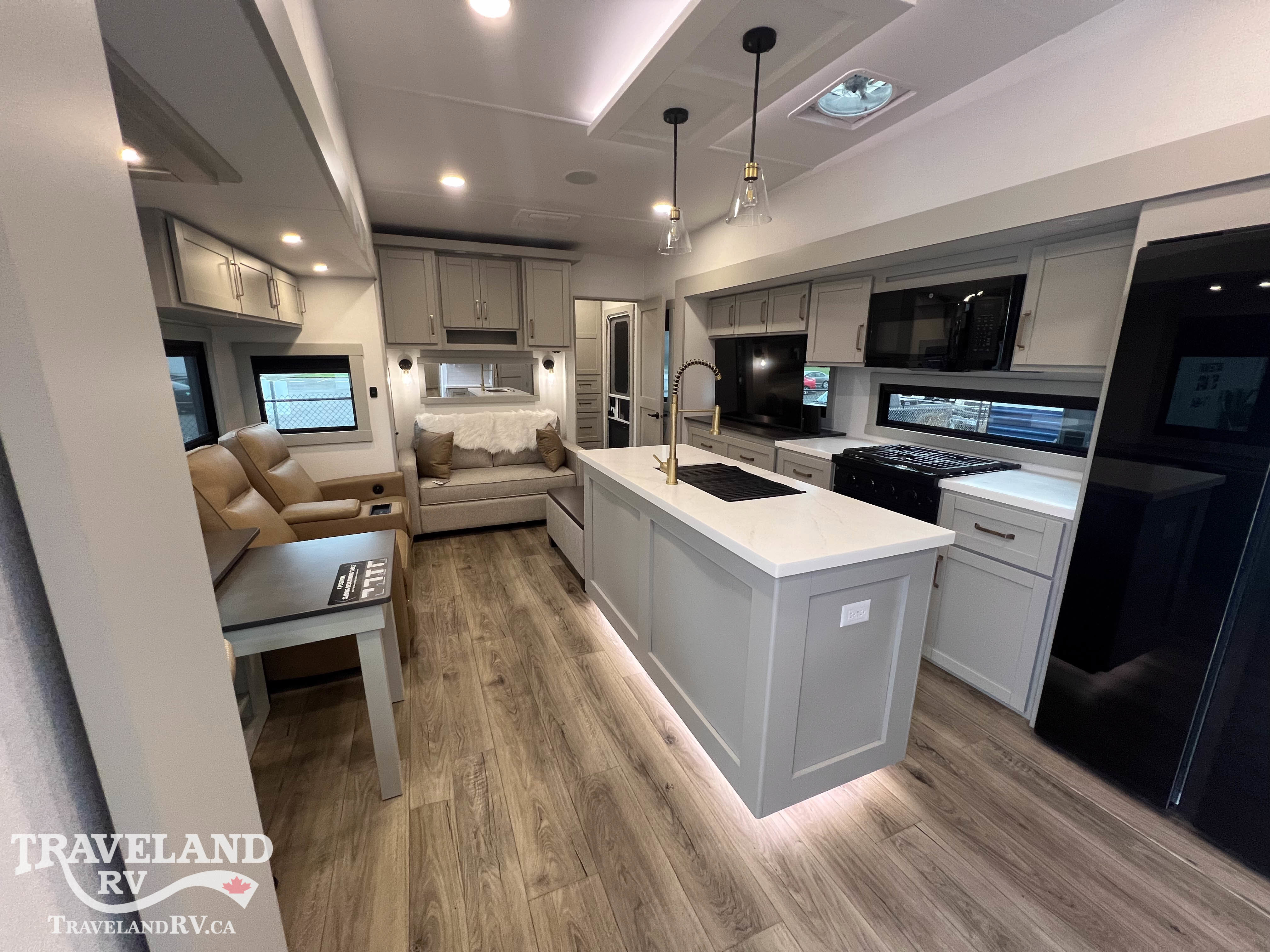 2026 Brinkley RV Model Z 3515 - Image 3