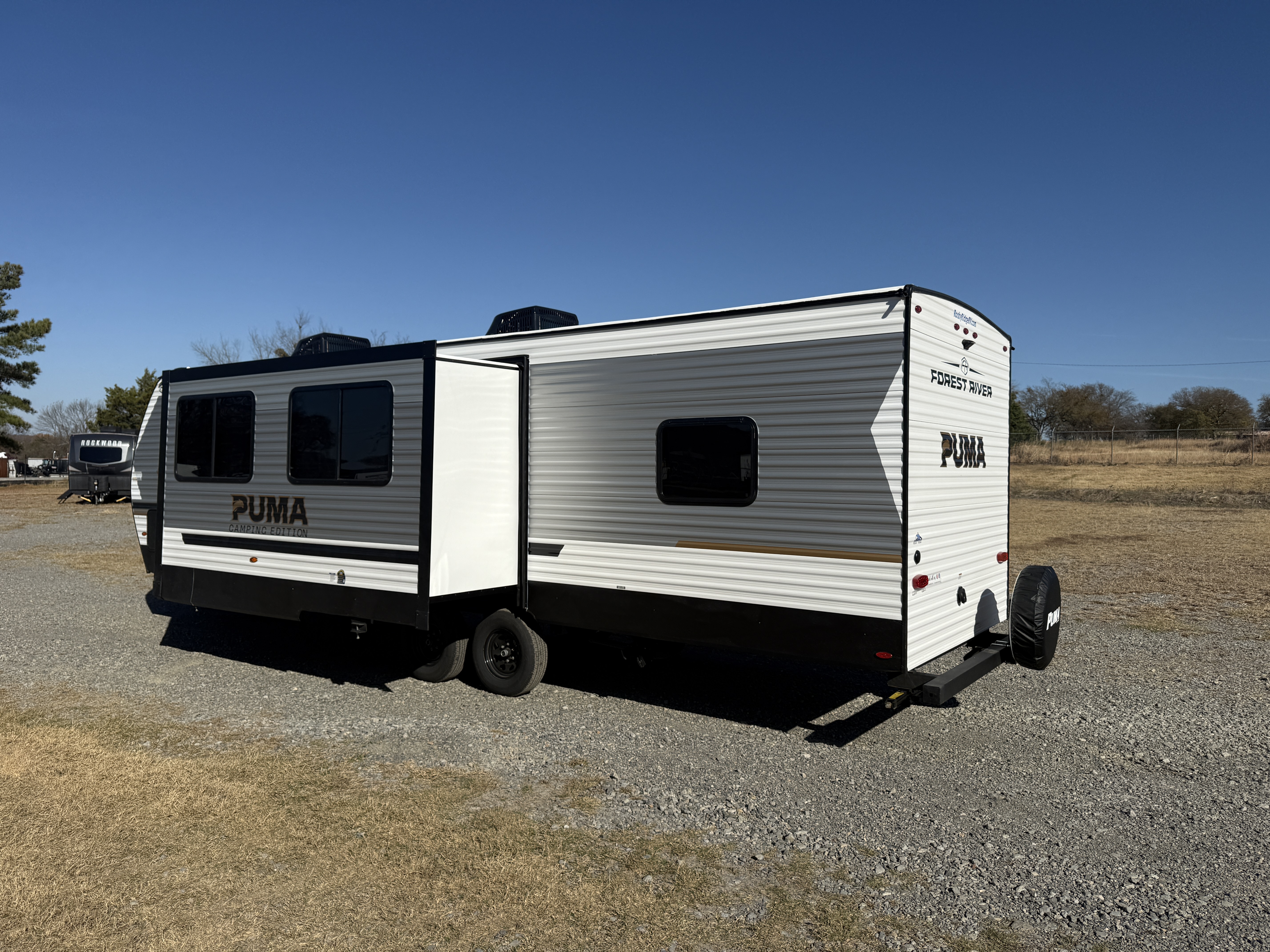2026 Forest River Puma Camping Edition 304BHCE - Image 7