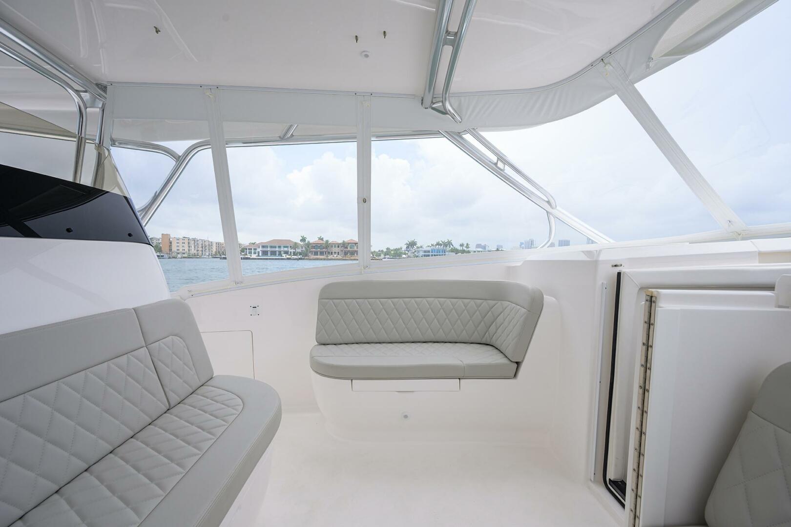2023 Intrepid 41 Valor - Image 23