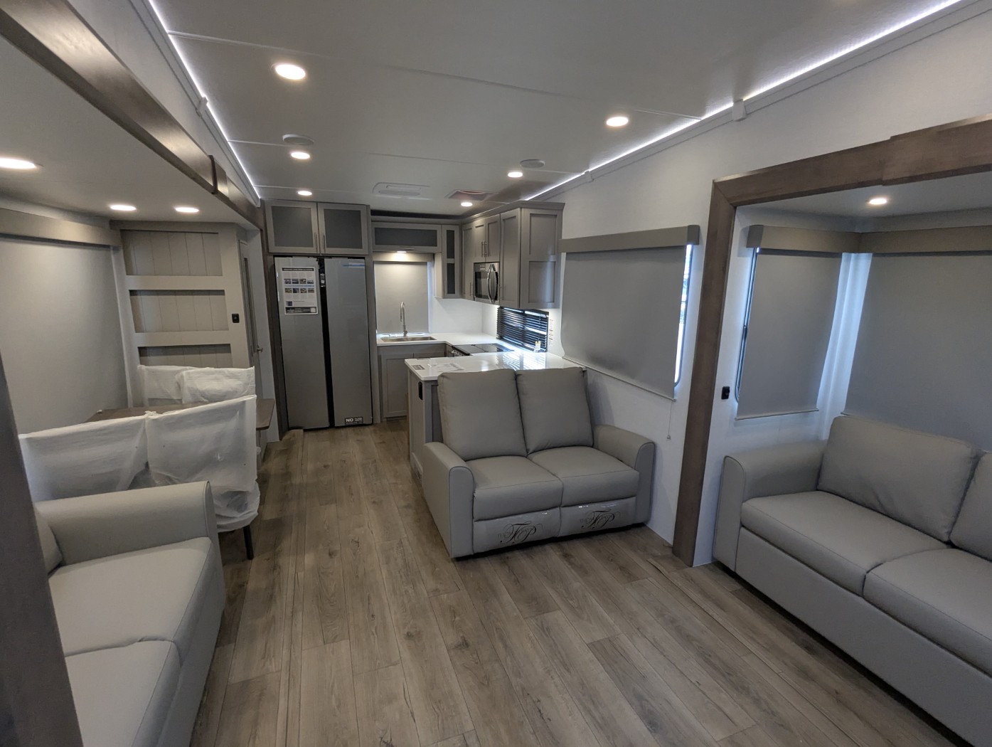 2026 Alliance RV Avenue 35RKS - Image 16