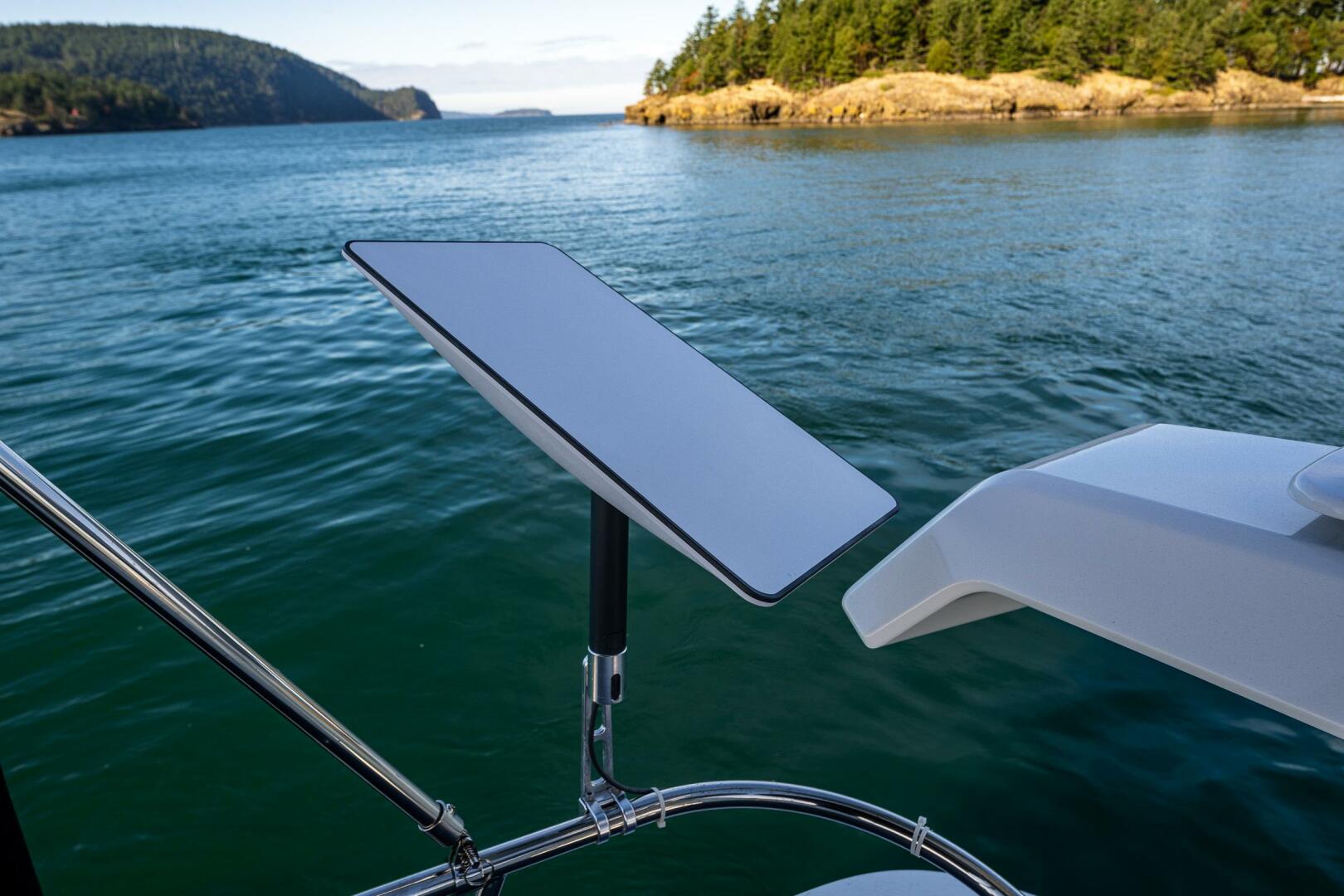 2023 Nimbus 405 Flybridge - Image 17